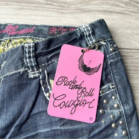 NWT Rock  And Roll Cowgirl Studded Low Rise Bootcut Jeans - Picture 2 of 13